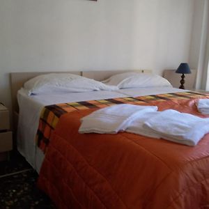 Camera standard con letto queen size